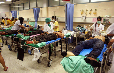 南部で爆発、少なくとも1人が死亡、25人が負傷 - タイ