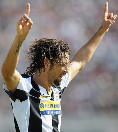 ユベントス カリアリ下し2連勝