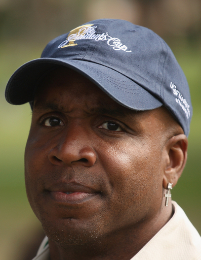 ボンズが現役引退へ、米紙報道