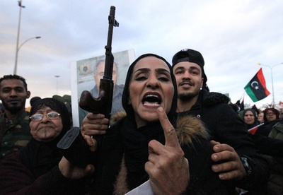 リビア東部勢力指導者、全国民に「武装」呼び掛け トルコ派兵承認受け