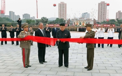 北朝鮮の戦争博物館開館、目玉は米海軍艦艇 60年代に拿捕