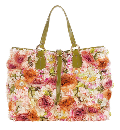 ヴァレンティノ09年春夏コレクション、直営店限定バッグ＆ドレスに注目