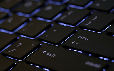 AI作成の意見記事を掲載、アイルランド紙が謝罪