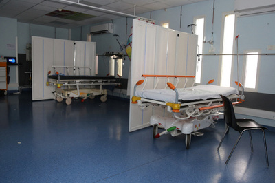 永世中立国スイス、ウクライナ負傷者を国内に受け入れず