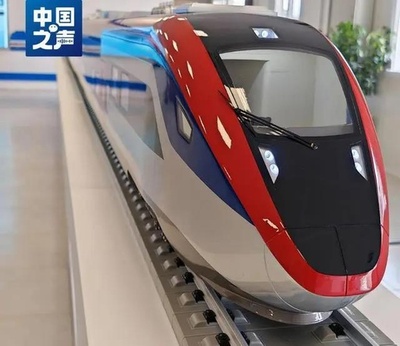 時速200キロ超の中国製高速鉄道車両を欧州に初輸出