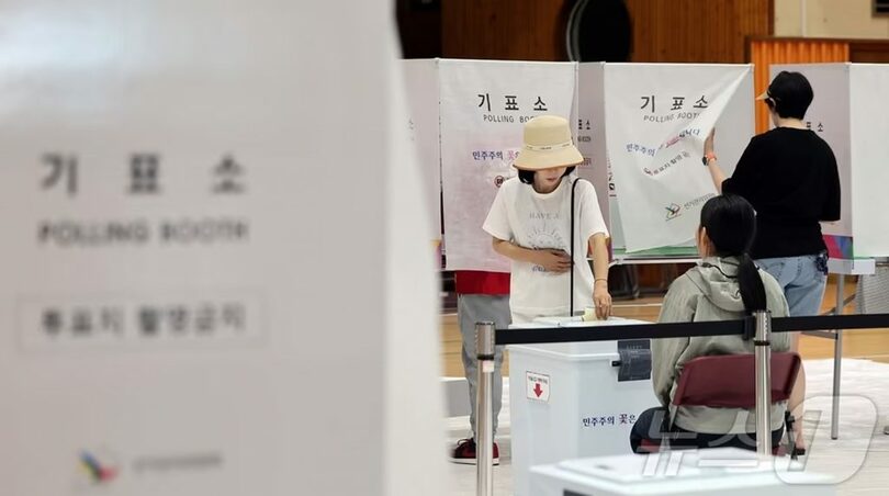 3日、ソウル市江南区に設けられた投票所(c)news1
