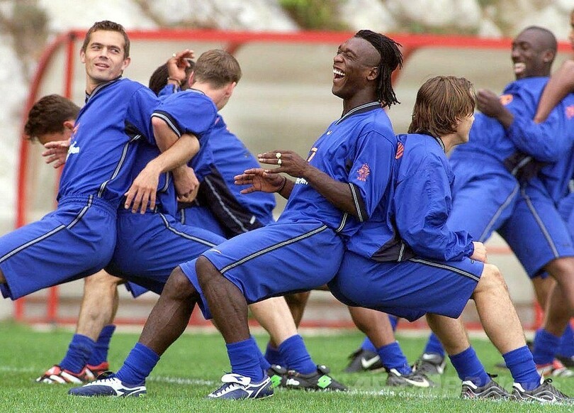 AFPの写真で振り返る「顔の肖像」 - ミランの指揮官セードルフ監督