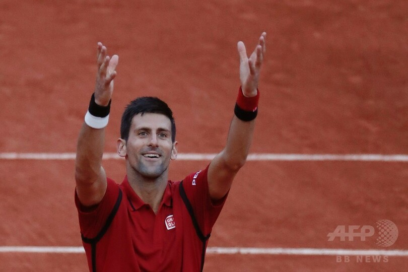 全仏OP16強入りのジョコビッチ、会場に照明設置を求める