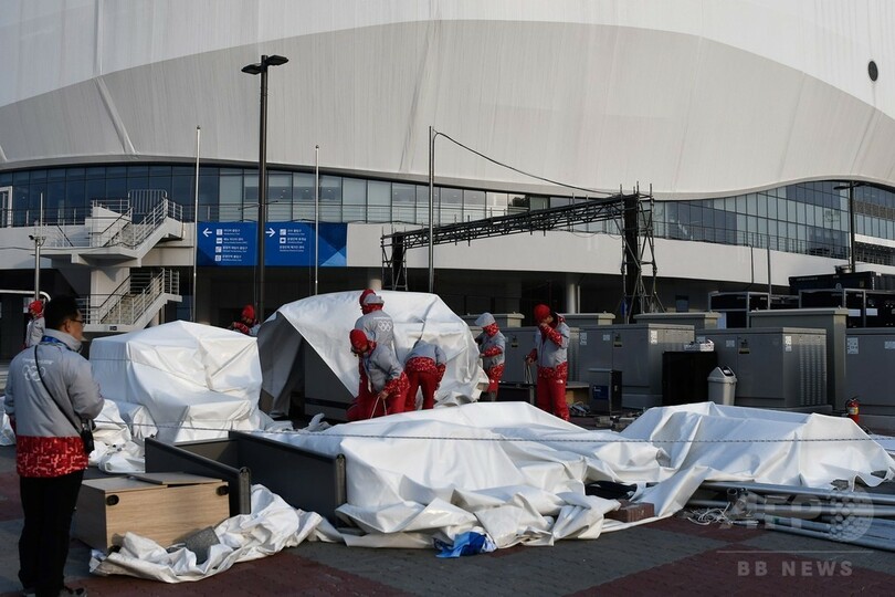 平昌五輪会場で強風、観客ら16人負傷 テントなど飛ばされる