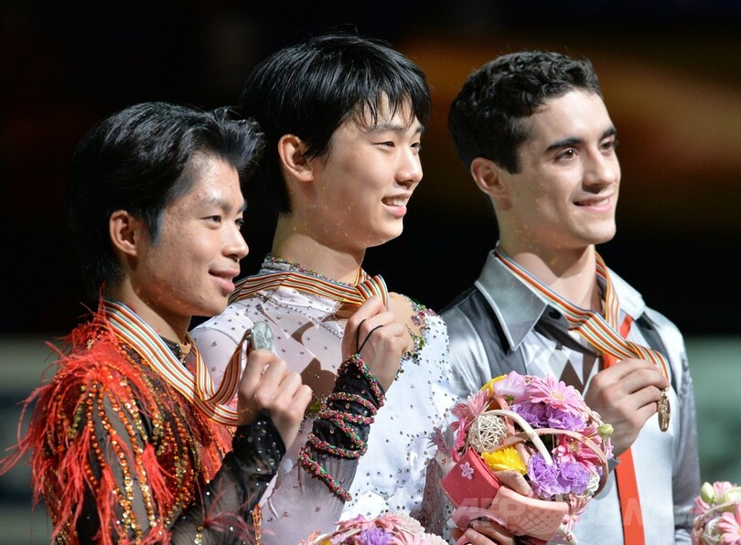 羽生が史上2人目のシーズン三冠、世界フィギュア
