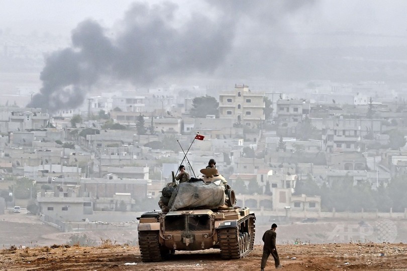 イスラム国、クルド人部隊に進撃を阻止され後退 コバニ攻防戦 イスラム国、クルド人部隊に進撃を阻止され後退 コバニ攻防戦