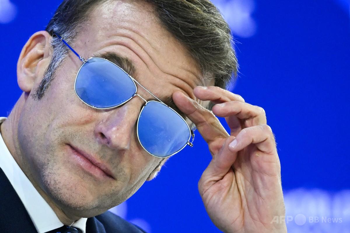 フランスの眼鏡メーカー、マクロン氏着用で脚光 写真6枚 国際ニュース