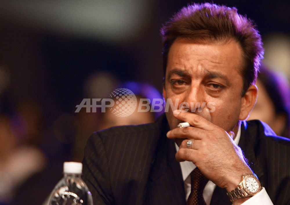 ボリウッド俳優サンジャイ・ダット 新作映画のイベントに登場 インド 写真3枚 国際ニュース：AFPBB News