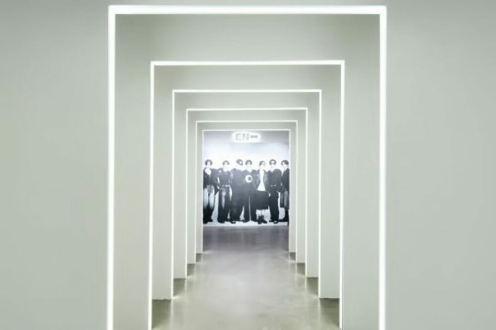 ENHYPEN ソウル展示会 UNSEEN スペシャルチケットカタログパッケージ ENHYPEN 韓国 展示会 スペシャルチケット カタログ - メルカリ