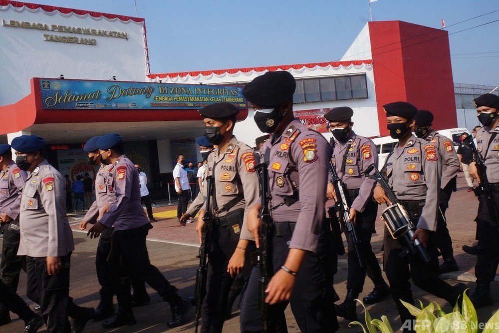 インドネシア刑務所で火災、41人死亡