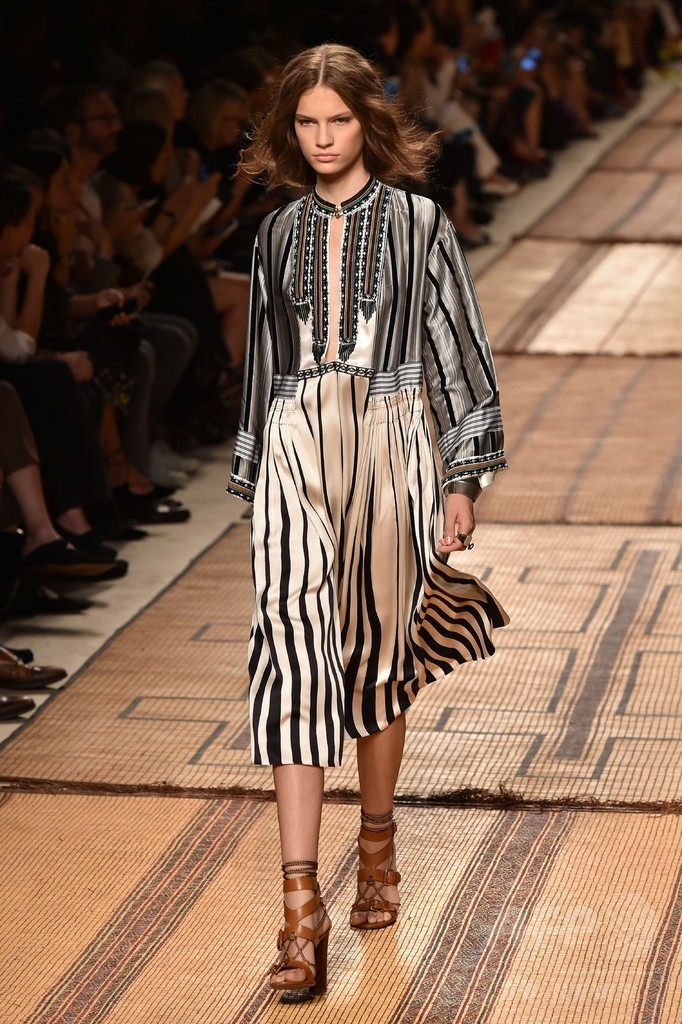 「エトロ」17年春夏