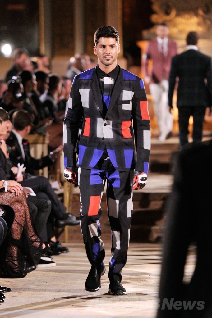 サラ・ジェシカがプレゼンテーター、amfARインスピレーション・ガラ開催