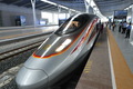福州南駅で出発を待つスマート復興号（2023年9月4日撮影）。(c)Xinhua News