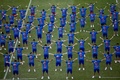 2019年ラグビーW杯日本大会の一つ、釜石鵜住居復興スタジアムの開場イベントでパフォーマンスを披露する生徒たち（2018年8月19日撮影）。(c)AFP/Behrouz MEHRI