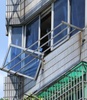 爆発の影響で、周辺の住宅も被害を受けた（2017年7月21日撮影）。(c)CNS