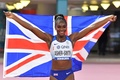 第17回世界陸上ドーハ大会、女子200メートル決勝。優勝を喜ぶ英国のディナ・アッシャースミス（2019年10月2日撮影）。(c)ANDREJ ISAKOVIC / AFP