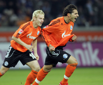 シャルケ04 デュイスブルクを降し2連勝