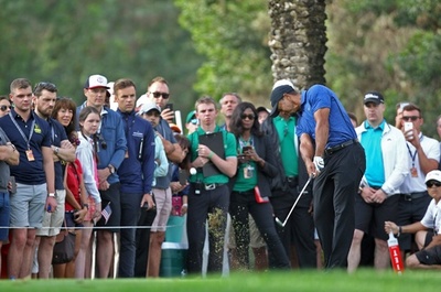 ウッズが腰痛で2日目の前に棄権、ドバイ・デザート・クラシック