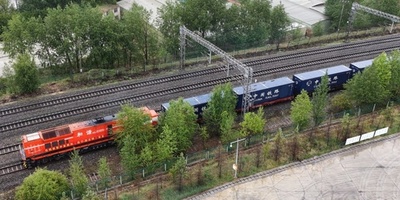 中国の青海チベット高原からASEAN直通貨物列車が運行開始