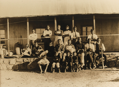 ガンジーの書簡や写真のコレクション、競売前にインド政府が買い上げ