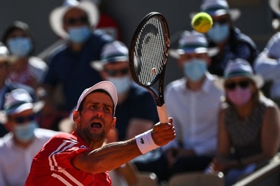 ジョコビッチ、作戦くれた少年に「ラケット」をプレゼント