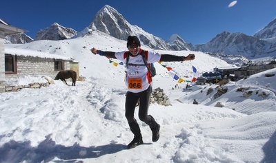 世界最高所エベレストマラソン、ネパール人男性が優勝
