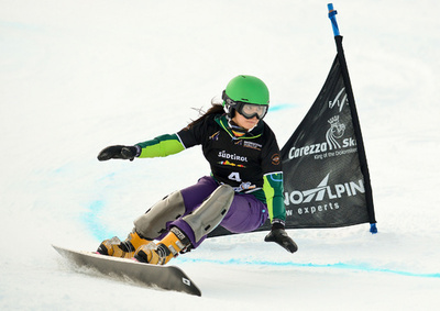 竹内が女子パラレル大回転で優勝、スノーボードW杯