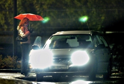 売春婦にだまされたと警察にかけこんで「罰金」、ノルウェー