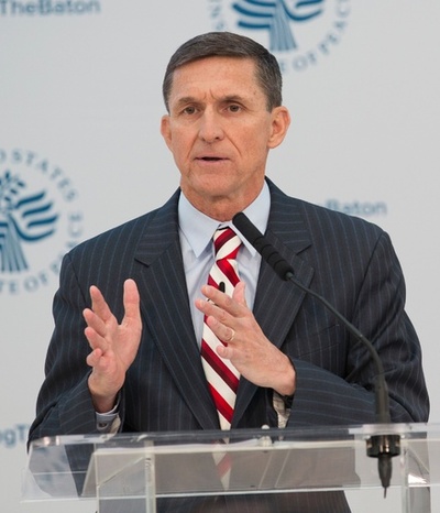 フリン氏、司法省が「ロから脅迫の恐れ」警告 オバマ氏も起用反対