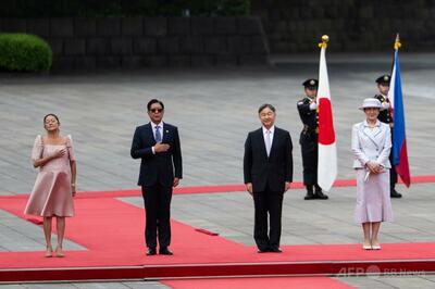 両陛下、国賓のフィリピン大統領夫妻を皇居で歓迎