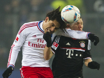 バイエルンがハンブルガーとドロー、ドルトムントが単独首位に