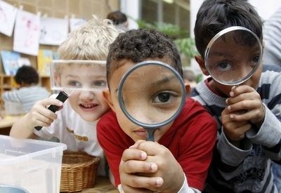 科学と聞くと「男性」を連想する、世界的に見られるステレオタイプ