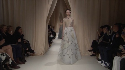 動画：「ヴァレンティノ」15年春夏オートクチュール