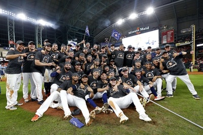 アルトゥーベが劇的なサヨナラHR、アストロズが2年ぶりのWS進出