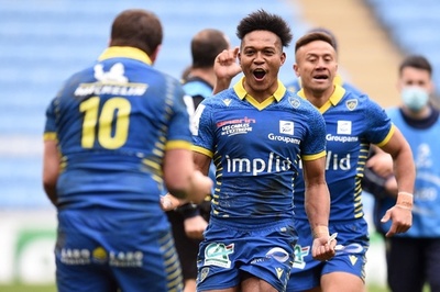 松島が土壇場で同点トライ、チームの逆転8強入りに貢献