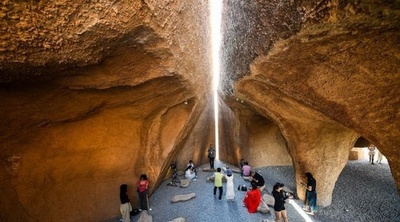 中国・西侯度遺跡、中国最古の文明の火を訪ねて