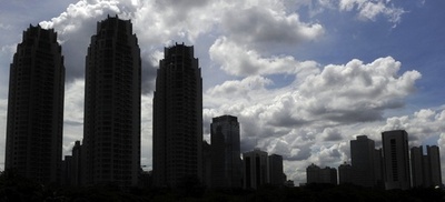 「小さな性器」に将来を絶望視、母親が息子殺す インドネシア