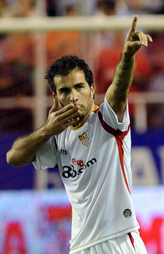 セビージャ ホームでエスパニョールに勝利