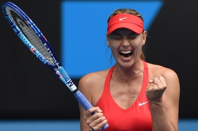 シャラポワがブシャールに快勝、7度目の4強入り 全豪オープン