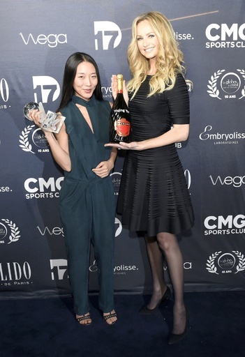 イーキン・イン、ベスト・ファッション・デザイナー賞受賞