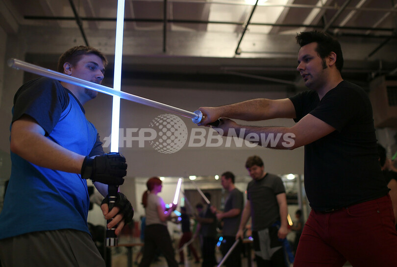 「ライトセーバー」を安全に取り扱うための講座、米国で開催