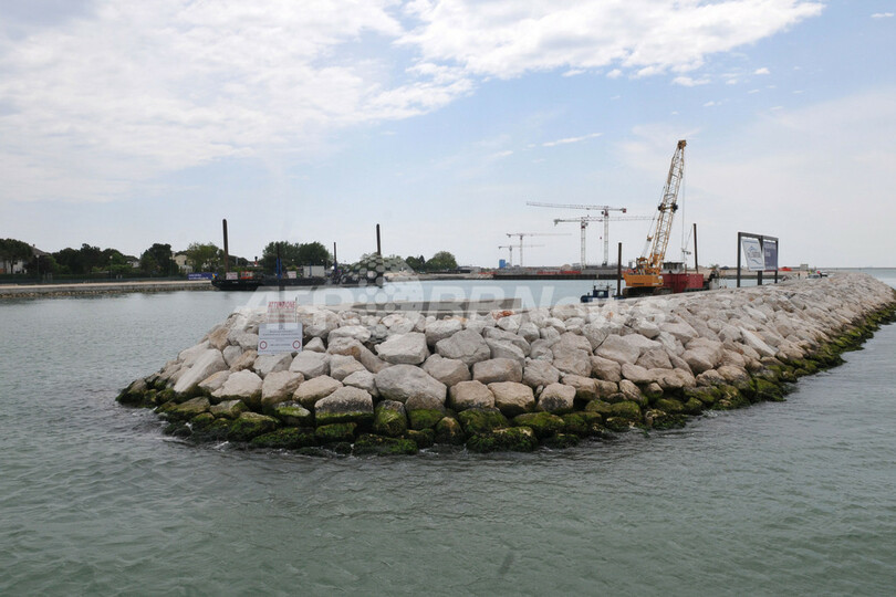 ｢沈まないベネチア｣、可動式堤防モーゼ・プロジェクト