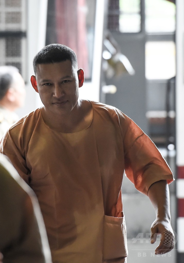 ラオスの「麻薬王」、タイの裁判所に出廷 密輸容疑を否認