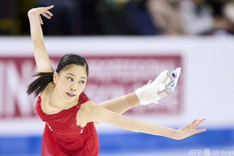 吉田陽菜が逆転V 渡辺倫果2位 フィギュア中国杯