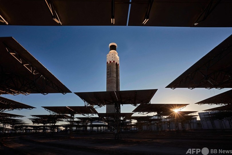 チリに南米初の太陽熱発電所
